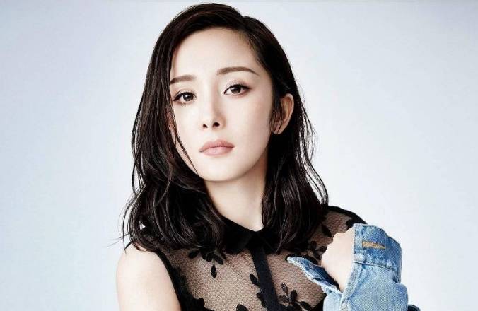 综艺比力容易看清一个明星 杨幂赵丽颖最近翻车 而且被网友吐槽:hth官网入口(图9)
综艺比力容易看清一个明星 杨幂赵丽颖最近翻车 而且被网友吐槽:hth官网入口(图9)