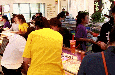 ‘华体会体育hth官方网站’
中华潮字号 好货由我造(图41) ‘华体会体育hth官方网站’
中华潮字号 好货由我造(图41)