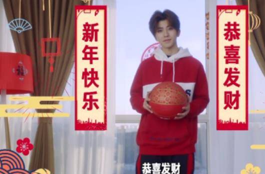 ‘华体会体育hth官方网站’
盘货各阶段学生所喜欢那些的球星 某坤成小学生最爱的“球星”(图3) ‘华体会体育hth官方网站’
盘货各阶段学生所喜欢那些的球星 某坤成小学生最爱的“球星”(图3)