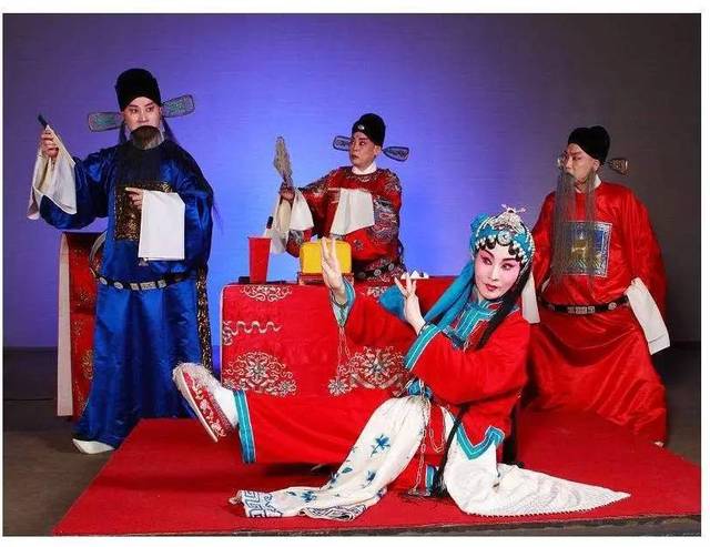 蒋梦婕凭《春娇救志明》登年度华语电影女演员榜_hth官网入口(图2) hth官网入口