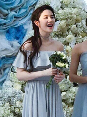 hth官网入口:发现《如懿传》里四阿哥这个小动作了吗,甜甜的,很矜持(图2) 华体会体育hth官方网站