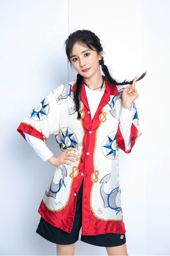 华体会体育hth官方网站|
夏季显瘦穿搭你还在穿牛仔短裤?快看看这款宽松短裤 遮肉又舒服(图4) 华体会体育hth官方网站|
夏季显瘦穿搭你还在穿牛仔短裤?快看看这款宽松短裤 遮肉又舒服(图4)