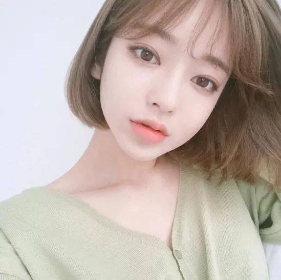 “华体会体育hth官方网站”
春明不觉晓丨2020可爱短发发型 超级无敌减龄显嫩(图4) “华体会体育hth官方网站”
春明不觉晓丨2020可爱短发发型 超级无敌减龄显嫩(图4)