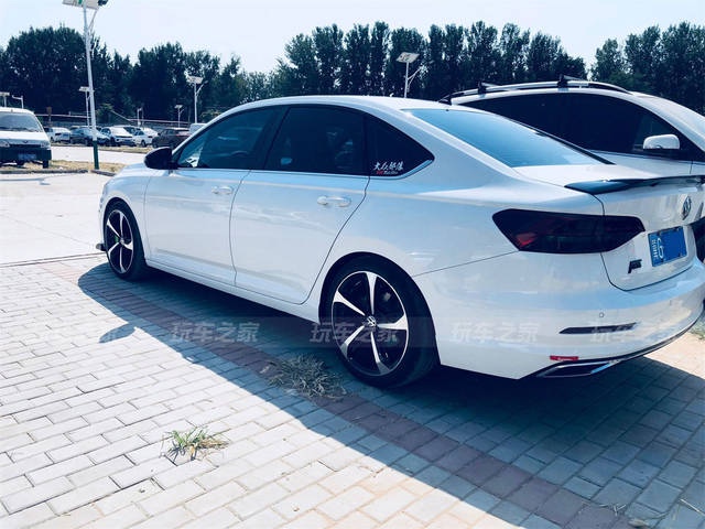 “华体会体育hth官方网站”2018武汉市十四中足球特长生招生简章-武汉小升初(图2) 华体会体育hth官方网站