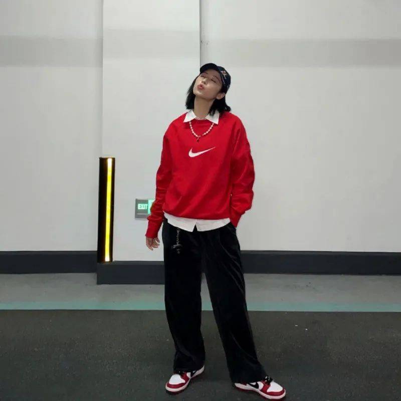 hth官网入口-
热门球鞋风向标!什么球鞋最火 看她上脚就知道了!(图7) hth官网入口-
热门球鞋风向标!什么球鞋最火 看她上脚就知道了!(图7)