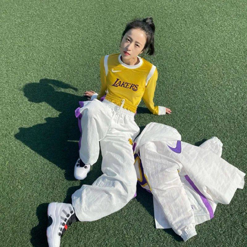 hth官网入口-
热门球鞋风向标!什么球鞋最火 看她上脚就知道了!(图13) hth官网入口-
热门球鞋风向标!什么球鞋最火 看她上脚就知道了!(图13)