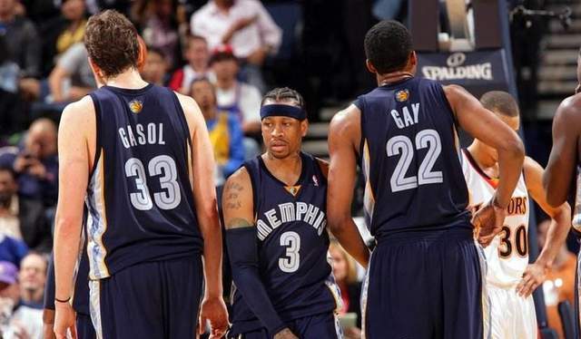 
NBA球星有瘦子？你认为的瘦子球星 全是肌肉男！|华体会体育hth官方网站(图5)