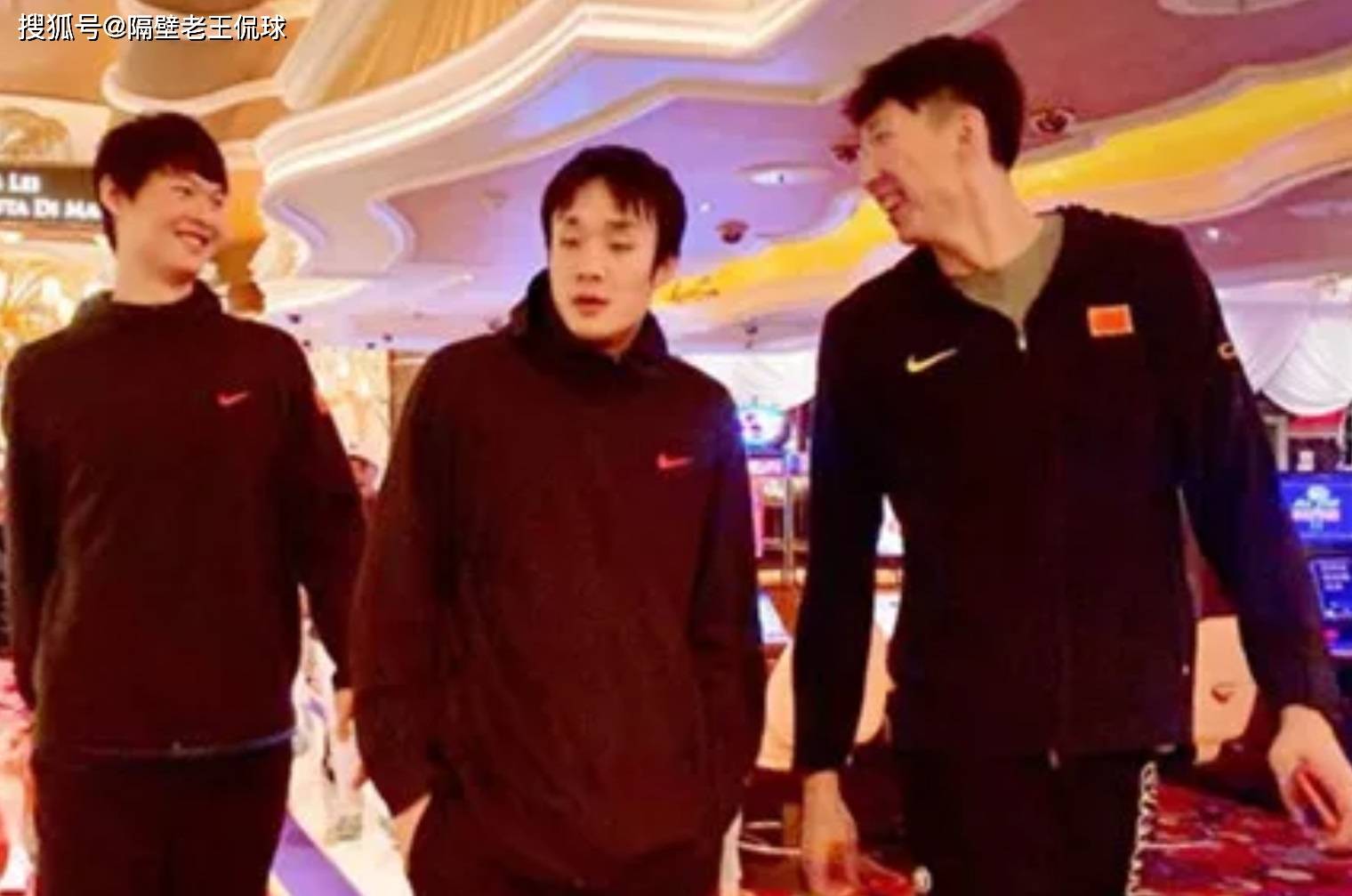 
周琦又上热点 王哲林睢冉社交讥讽年薪2000万成最抠门 小丁躺枪了“hth官网入口”(图4)