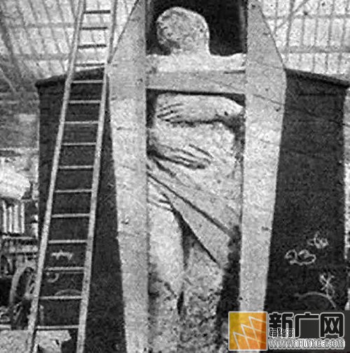 “hth官网入口”《香蜜》群像曝光 杨紫邓伦千年真情为爱而生(图2) 华体会体育hth官方网站