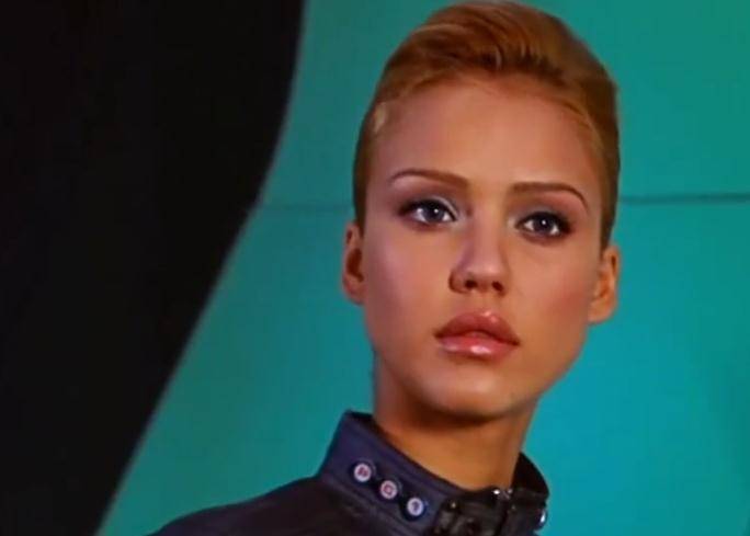 
NBA球星心中的第一女神 科比曾想和她约会 如今已婚生三个孩子：hth官网入口(图4)