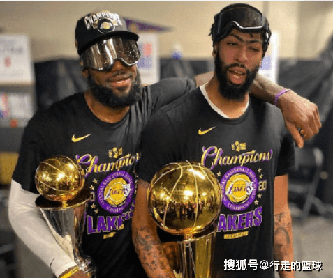 
众球星缅怀！湖人突发噩耗 球队首创人去世 愿天堂也有篮球-华体会体育hth官方网站(图2)