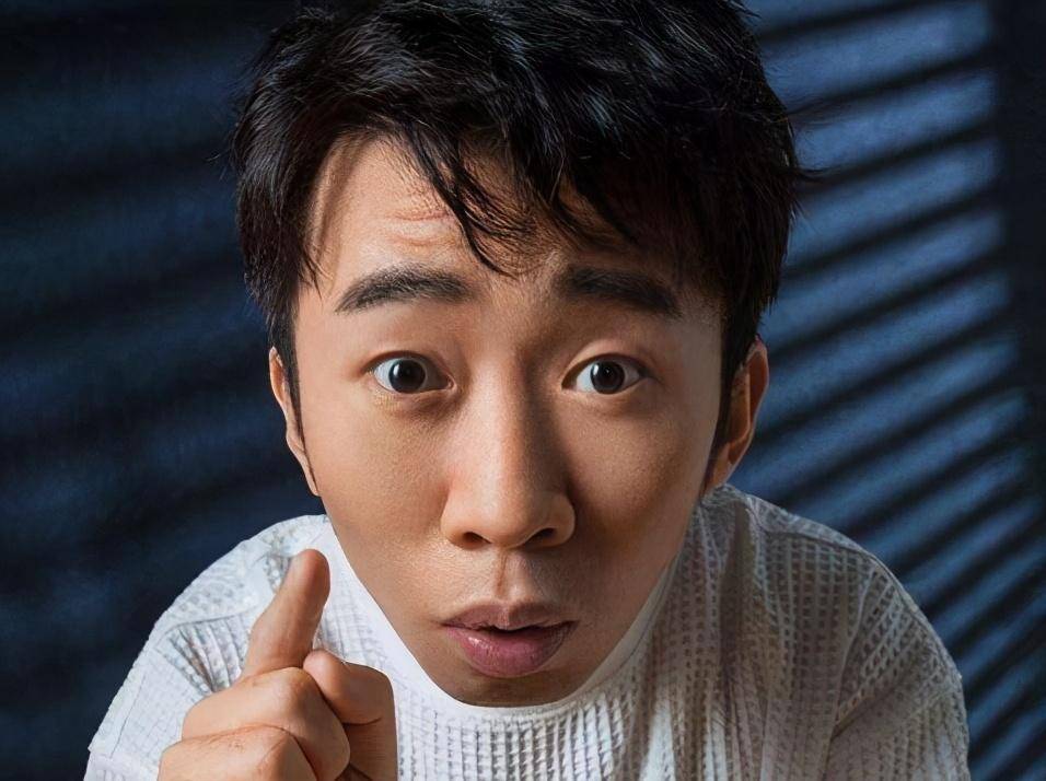 
NBA球星乌布雷 在肩膀纹了一个张译头像？真相很可笑也很暖！“hth官网入口”(图17)