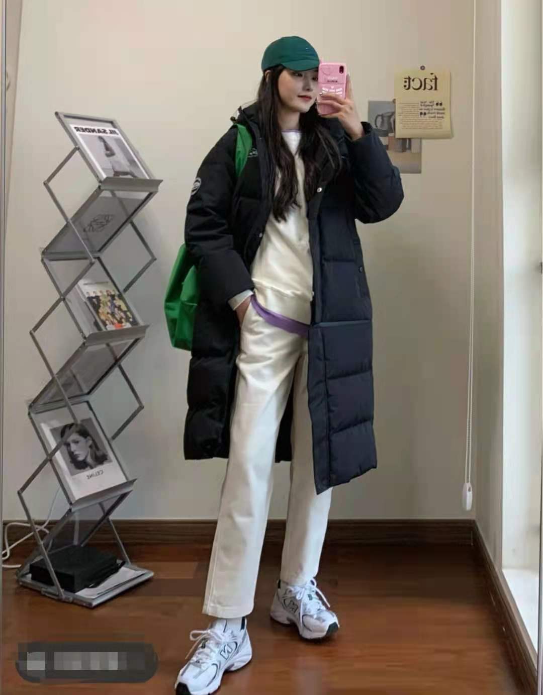 
长款羽绒服搭配什么裤子悦目_华体会体育hth官方网站(图4)