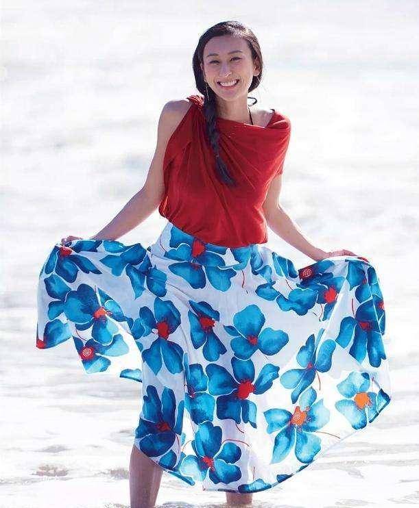 【华体会体育hth官方网站】
日本体坛颜值最高的五位女运发动 一人因发育太快 无奈退役(图8)