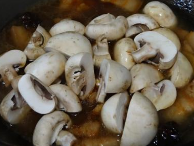 hth官网入口:方城县券桥镇第二初级中学:恪守安全抗疫情狠抓落实促发展(图3) 华体会体育hth官方网站