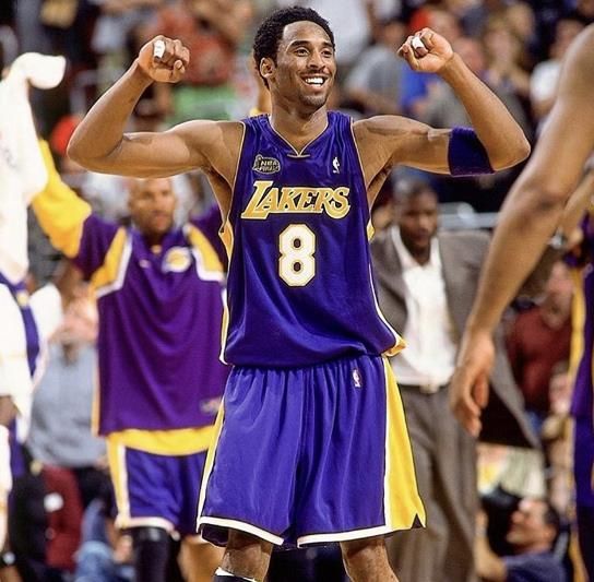 ‘hth官网入口’
最年轻全明星首发是科比 那最老全明星首发是谁？(图2)